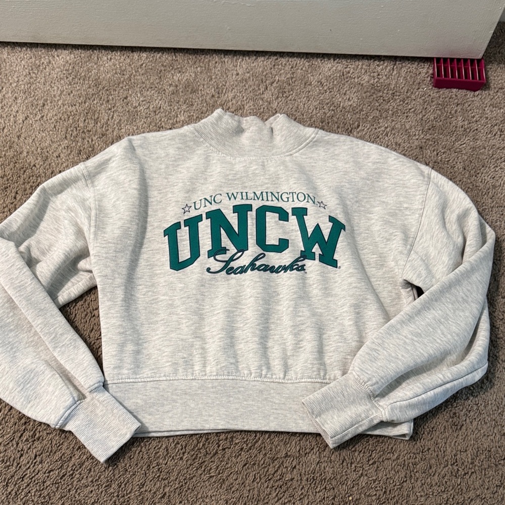 UNCW Seahawks Gray Turtleneck Sweater